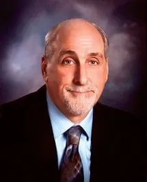 Photo of Michael T. Roth, Plaintiff Lawyer