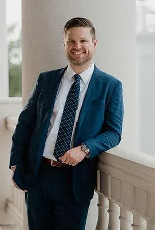 Photo of Dustin Ho Causey, Defendant Lawyer