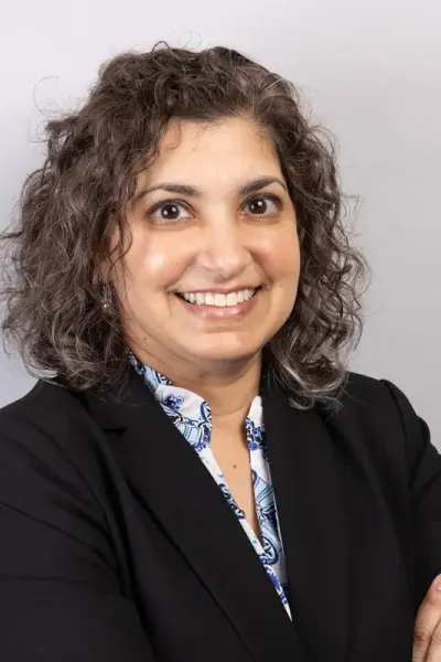 Photo of Arati Chauhan Furness, Plaintiff Lawyer