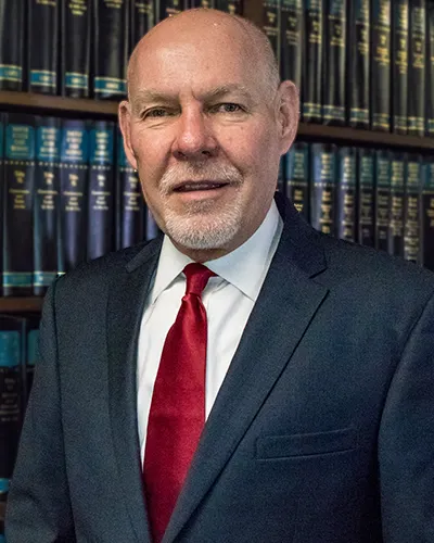 Photo of Peter E. Avots, Plaintiff Lawyer