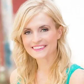 Photo of Andra Erbar, Defendant Lawyer