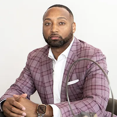 Photo of Donovan D. Potter, Plaintiff Lawyer