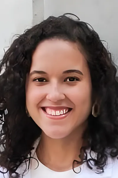 Photo of Selena Gonzalez, Defendant Lawyer