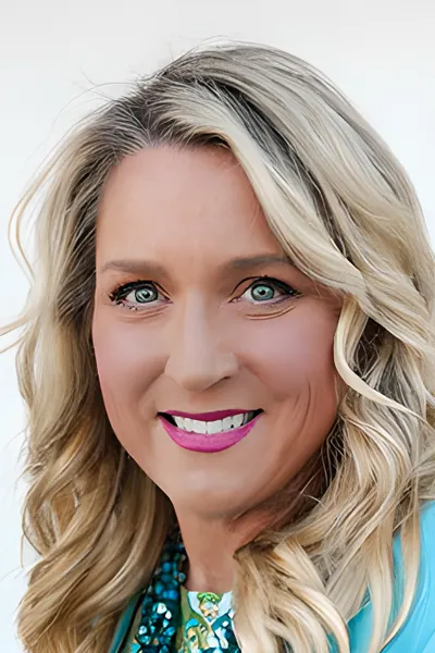 Photo of E. Lynn Gibbons, Plaintiff Lawyer