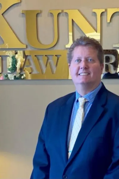 Photo of Mark Eric Kuntz, Defendant Lawyer