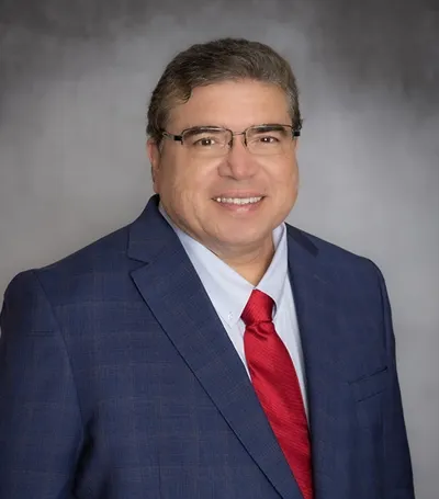 Photo of Robert J. Gonzalez, Plaintiff Lawyer