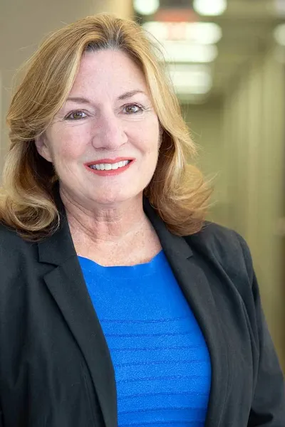 Photo of D. Jennifer Andreou, Plaintiff Lawyer
