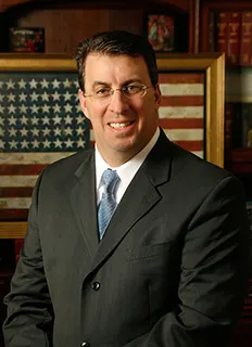 Photo of David John Hoey, Plaintiff Lawyer