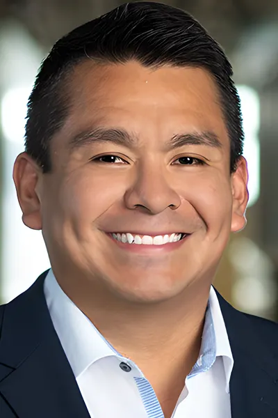 Photo of Jesus Miguel Palomares, Plaintiff Lawyer
