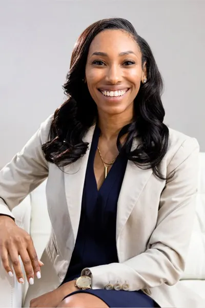 Photo of Leslie S. Johns, Defendant Lawyer