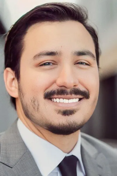Photo of Matthew G. Olivares, Plaintiff Lawyer