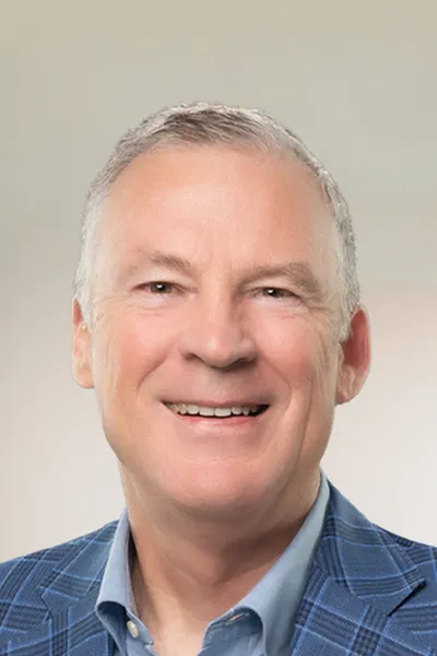 Photo of Larry D. Warren, Defendant Lawyer