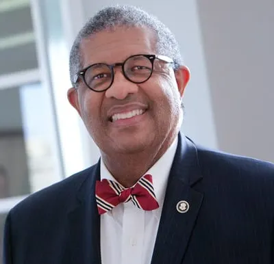 Photo of Hon. Mark Lindsay Stevens