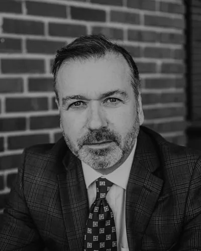 Photo of Roger W. Phillips, Plaintiff Lawyer