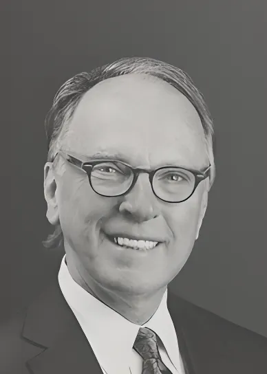 Photo of Jim Shaw, Defendant Lawyer