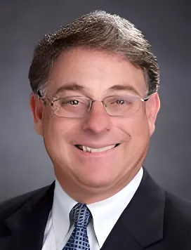 Photo of Lowell Samuel Schoenfeld, Plaintiff Lawyer