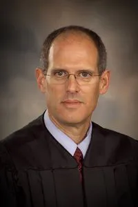 Photo of Hon. Fowler, W. Lee