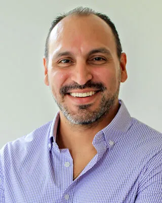 Photo of Joshua Castro, Defendant Lawyer
