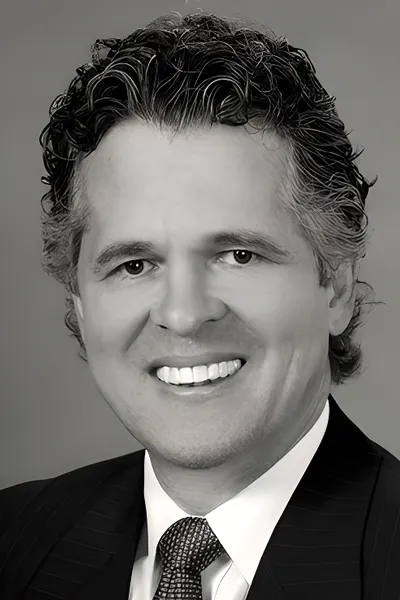 Photo of Brett Miller, Defendant Lawyer
