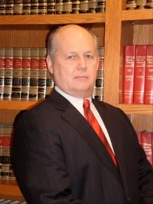 Photo of Robert L. Arnold, Defendant Lawyer