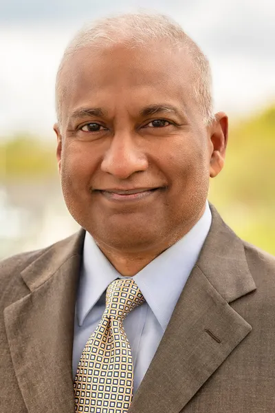 Photo of David P. Thiruselvam, Plaintiff Lawyer