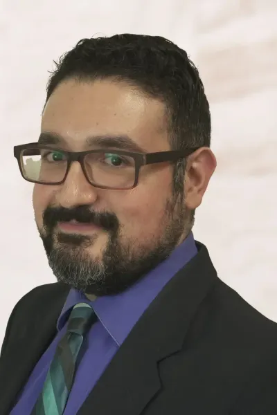 Photo of Peter Sayadzad, Defendant Lawyer