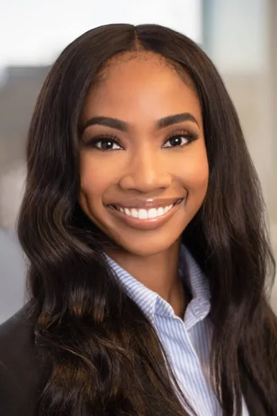 Photo of Avril P. Calhoun, Defendant Lawyer