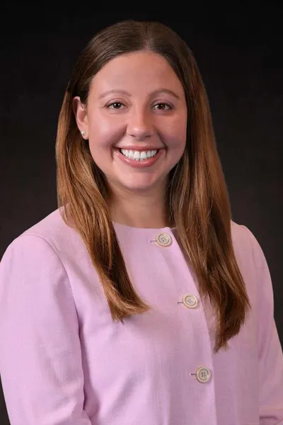 Photo of Shaina Weisberg, Plaintiff Lawyer