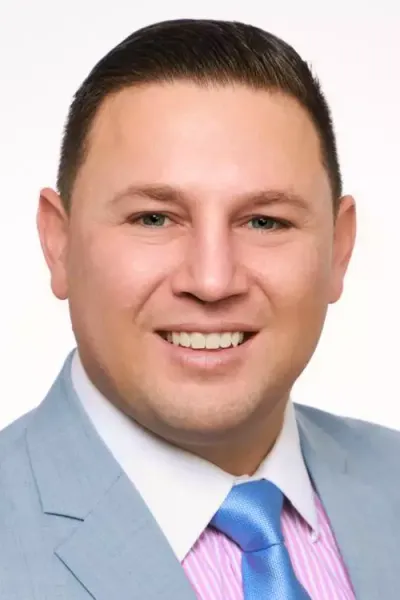 Photo of Andrew Sarega, Plaintiff Lawyer