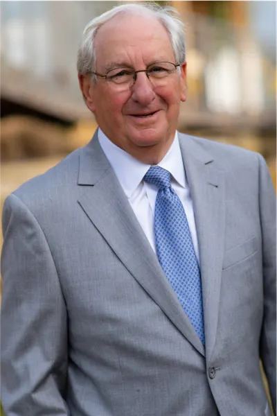 Photo of Tom E. Hill, Plaintiff Lawyer