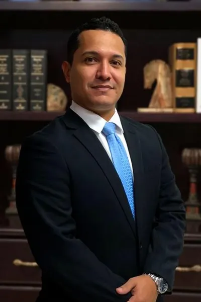 Photo of Carlos Arellano Alvarado, Plaintiff Lawyer