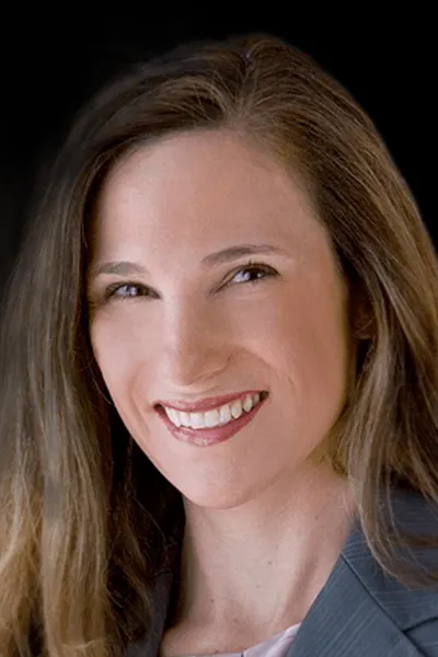 Photo of Maryalyce Cox, Defendant Lawyer
