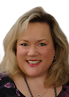 Photo of Leslie Ann Dunn, Defendant Lawyer