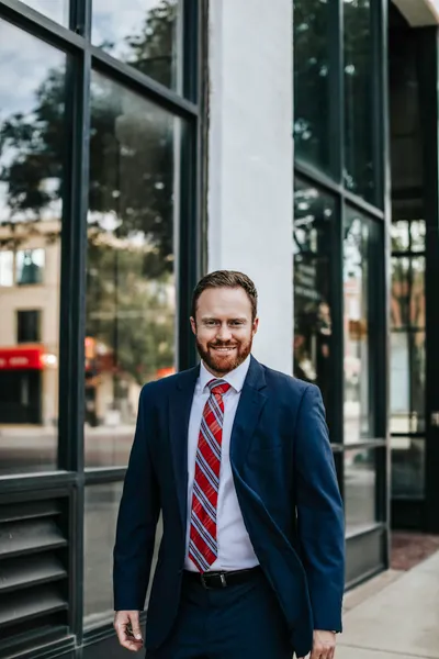 Photo of Evan William King, Plaintiff Lawyer