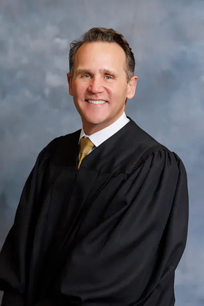 Photo of Nathan Eric Barnard, Plaintiff Lawyer