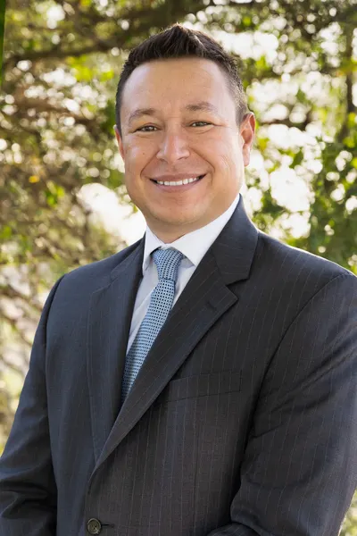 Photo of Rolando Morales, Defendant Lawyer