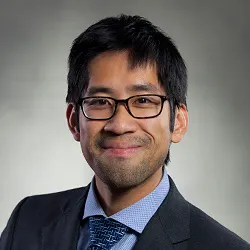 Photo of Dennis Chow, Plaintiff Lawyer