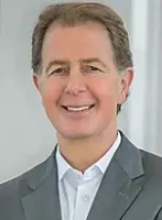 Photo of Raymond B. Albertson, Defendant Lawyer