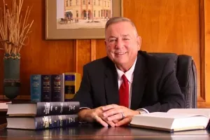 Photo of Robert B. Rice, Plaintiff Lawyer