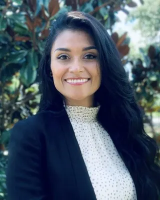 Photo of Erika Mora, Plaintiff Lawyer