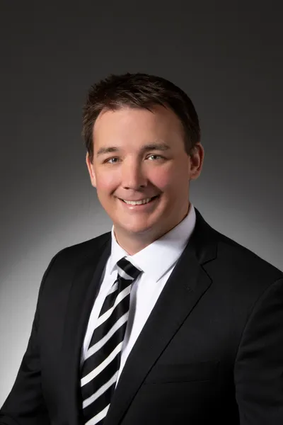 Photo of Alex G. Le Veque, Plaintiff Lawyer