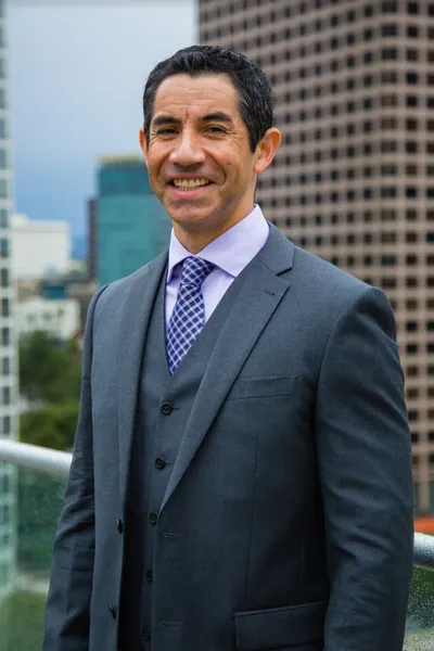 Photo of Daniel Hernandez, Defendant Lawyer