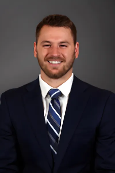 Photo of Luke G. Bussen, Plaintiff Lawyer