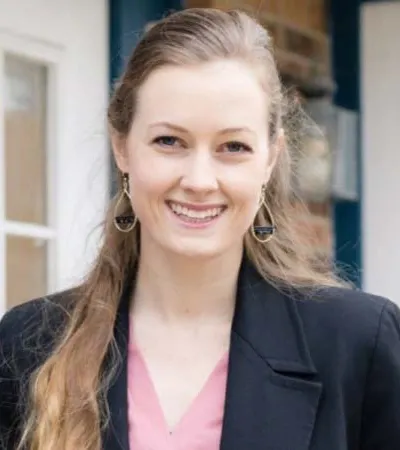 Photo of Jillianne Engen, Plaintiff Lawyer