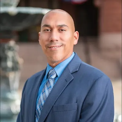 Photo of John Saenz, Plaintiff Lawyer