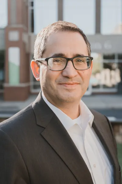 Photo of Steven B. De Cillis, Plaintiff Lawyer