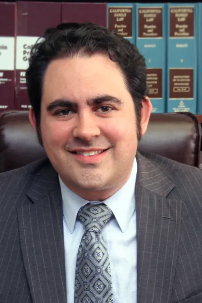Photo of Solomon A. Cheifer, Defendant Lawyer