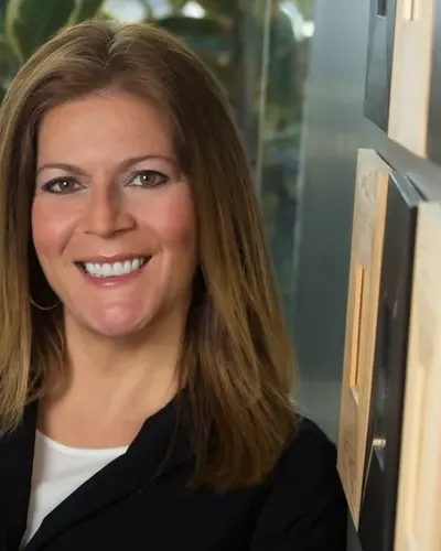 Photo of Angela M. Huber, Plaintiff Lawyer