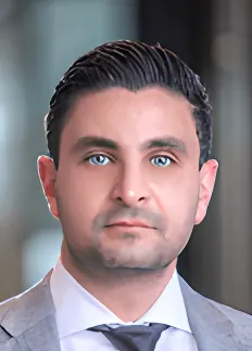 Photo of Daniel Azizi, Plaintiff Lawyer