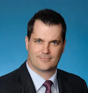 Photo of Brett Schoel, Defendant Lawyer